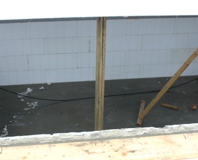 vline basement