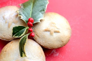 http://www.dreamstime.com/royalty-free-stock-photography-christmas-mince-pies-holly-red-background-image35738847