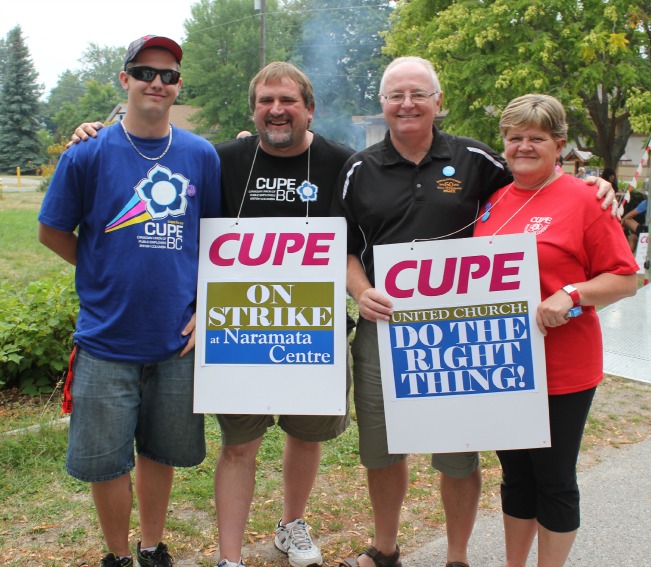 Mark second from left next to outgoing President Paul Moist