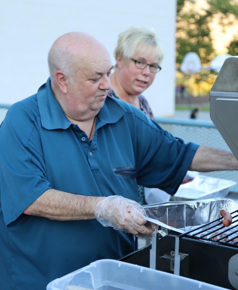 Cookin' dogs Bill and Diane