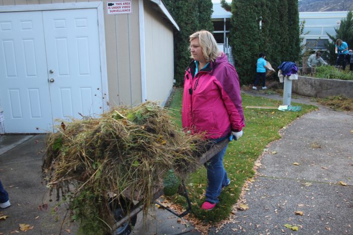 ISCU workers3