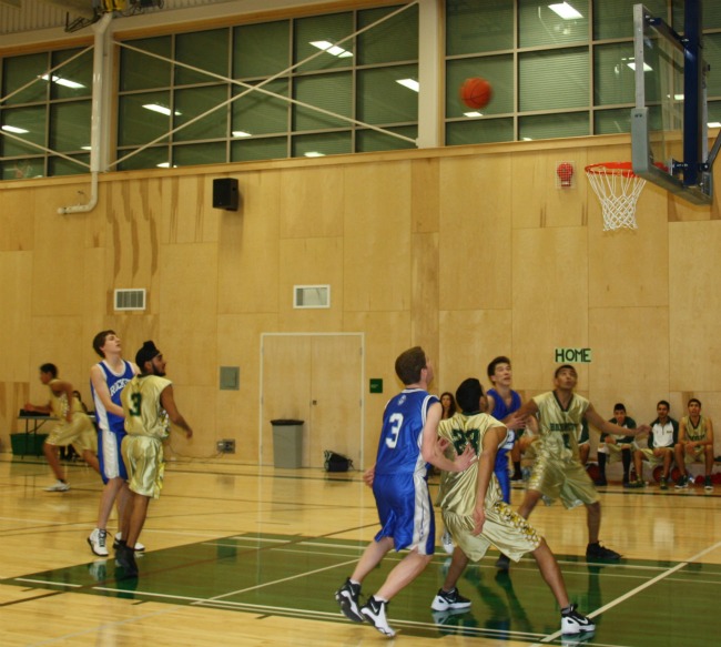Hornets win – new gym gets official opening